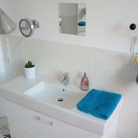 Art & Design 4 In City Center Apartment Breslau